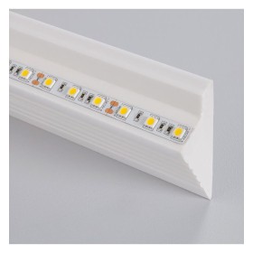 Cadre en polystyrène - angulaire pour bandes LED - 2 mètres