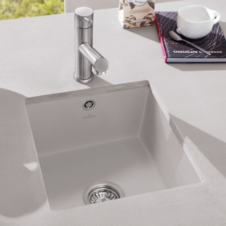 Villeroy & Boch Subway 45 SU Unterbauspüle, Ablaufgarnitur mit Handbetätigung