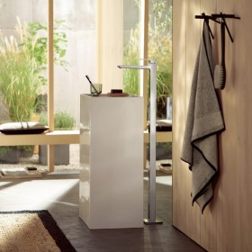 Miscelatore monocomando da lavabo a pavimento hansgrohe Metropol con leva senza scarico