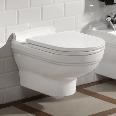 Villeroy & Boch Hommage WC sospeso a parete con scarico a pavimento