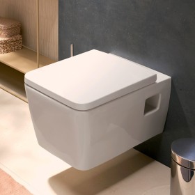 Set WC a parete hansgrohe EluPura Original Q 540 AquaChannel Flush con sedile WC con chiusura soft-close