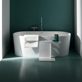 Baignoire ovale autoportante LAUFEN Val, avec débordement latéral