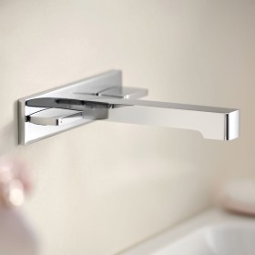 Robinet de lavabo Geberit ONE design carré, montage mural, mitigeur à deux poignées