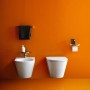 WC mural sans bride LAUFEN Kartell Compact, à chasse d'eau verticale